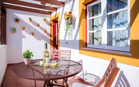 Casinha D'Avo Guesthouse